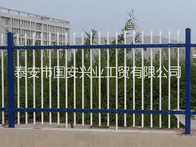 鋅鋼護(hù)欄 鋅鋼護(hù)欄報(bào)價(jià) 鋅鋼欄桿配件 鋅鋼護(hù)欄生產(chǎn)廠家