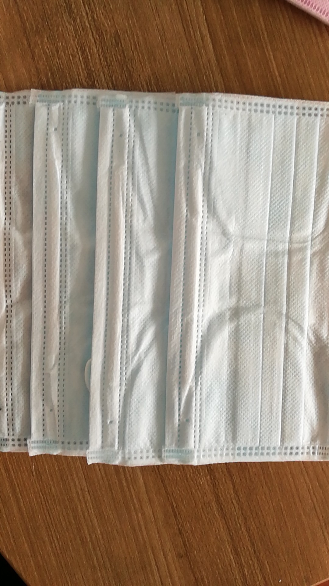 供應(yīng)醫(yī)用外科口罩