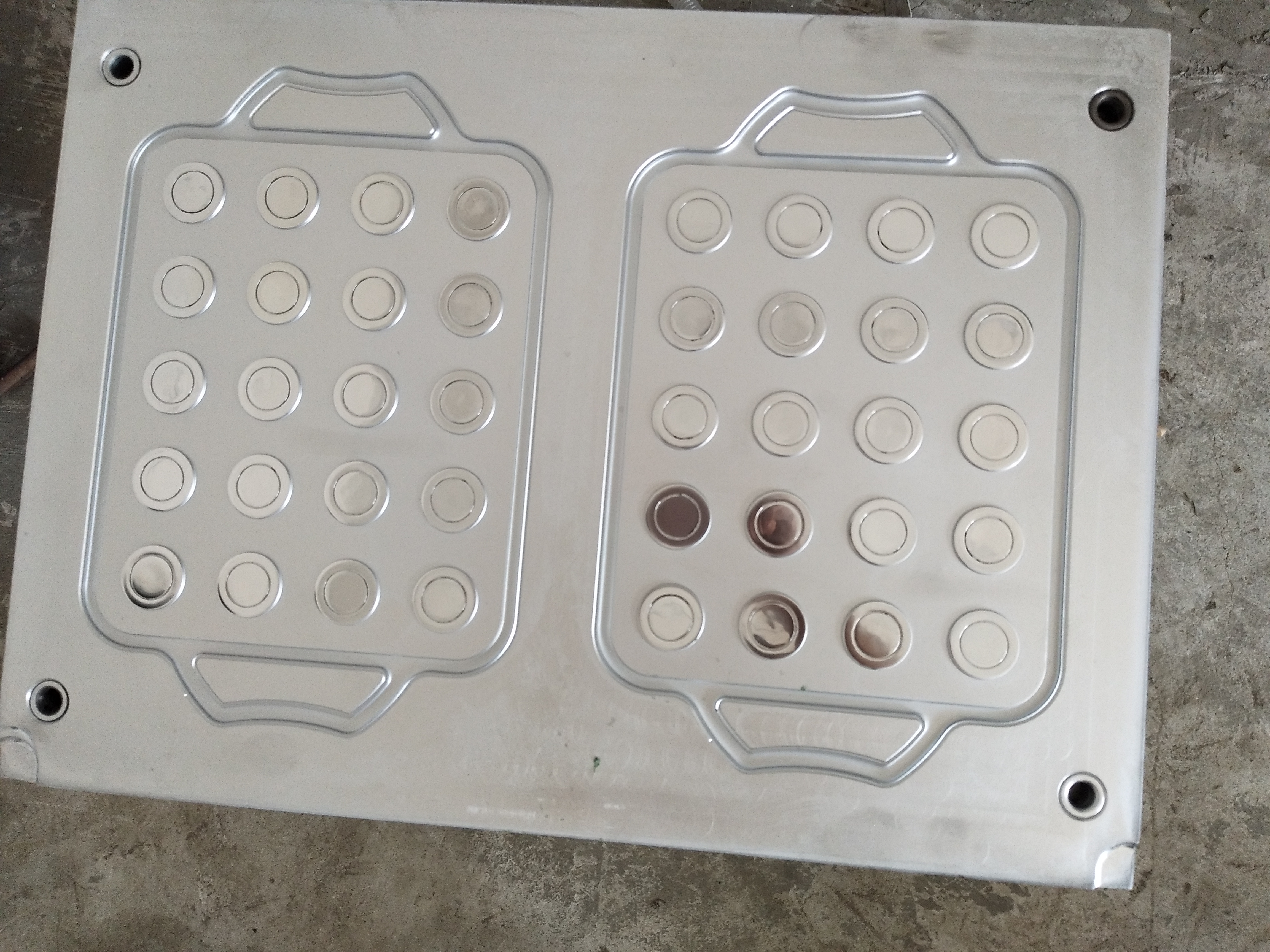 硅硬鉻加膠模具拋光鍍工 蛋糕盒模具拋光電鍍加工