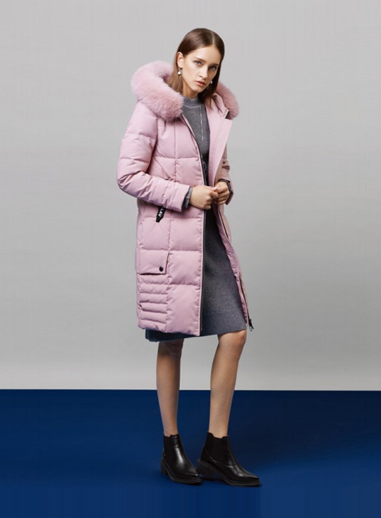 高端羽絨服折扣服飾加盟代理找廣州明浩