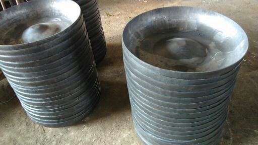 不銹鋼碳鋼碟形封頭 沖壓異形封頭 可來圖加工定做非標(biāo)異形件封頭生產(chǎn)廠家