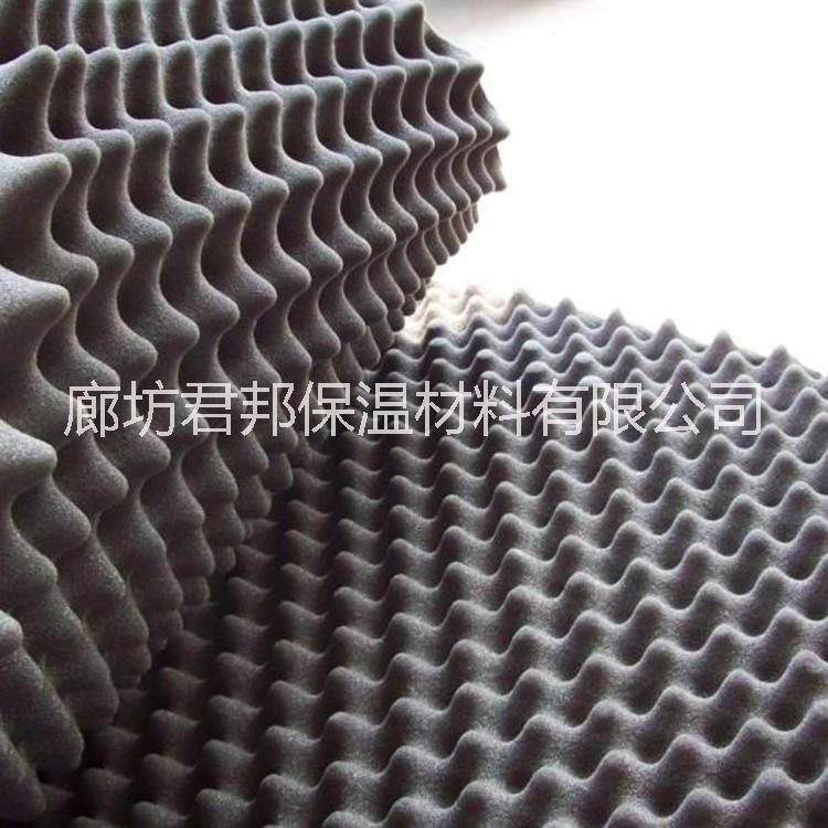 橡塑海綿保溫板 柔性發(fā)泡橡塑保溫板 隔熱橡塑保溫板 河北B1級橡塑海綿板 橡塑保溫板