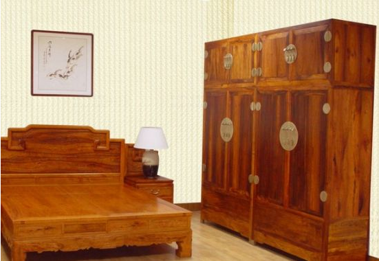 云南打洛口岸紅木