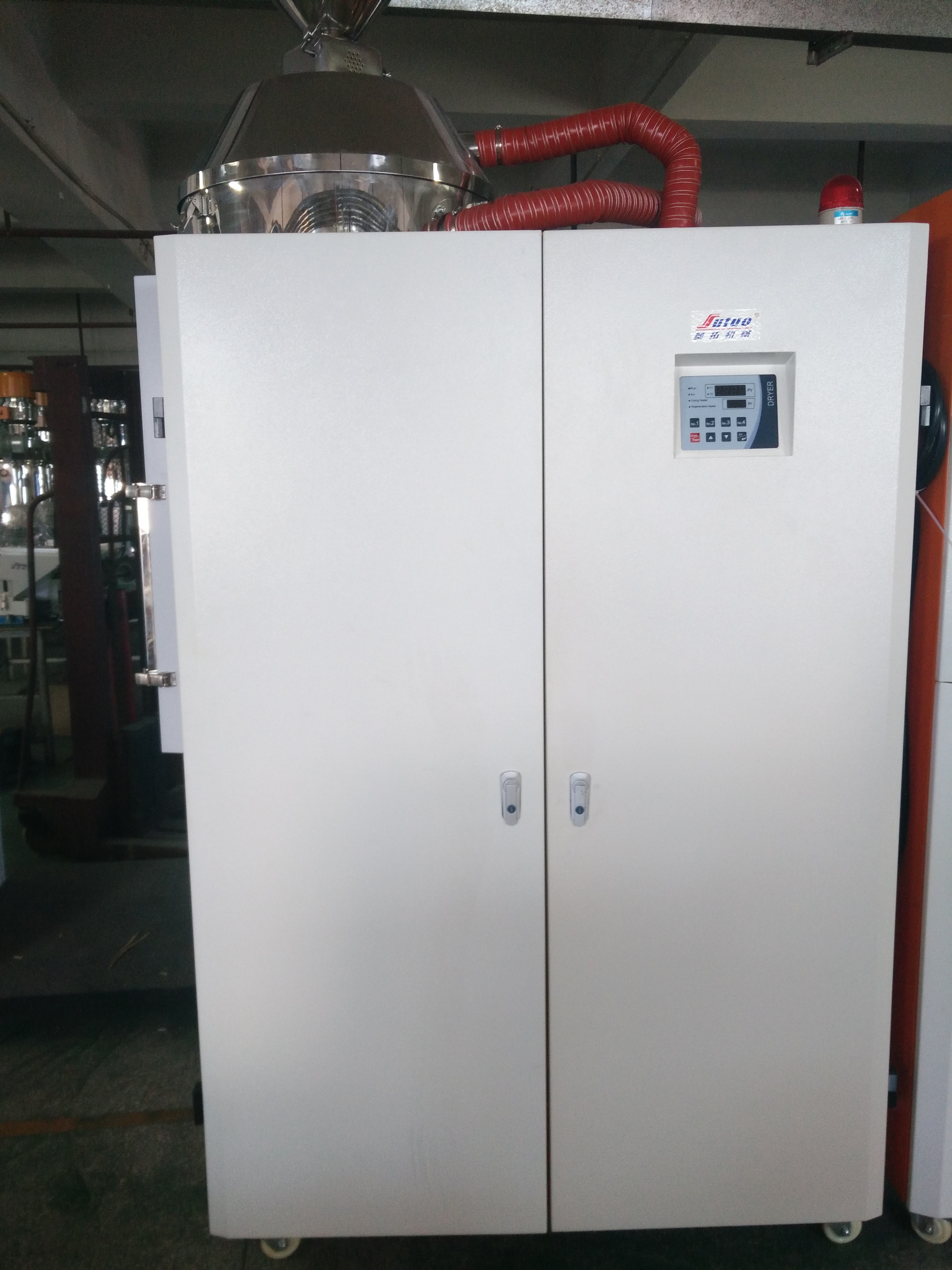 廠家直銷三機(jī)一體除濕干燥機(jī)