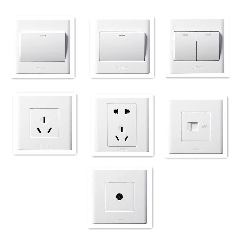 公牛插排插座開關(guān)