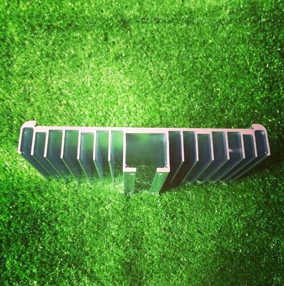 鋁型材 擠壓鋁散熱器 梳子型散熱器鋁合金型材 電子散熱器鋁型材