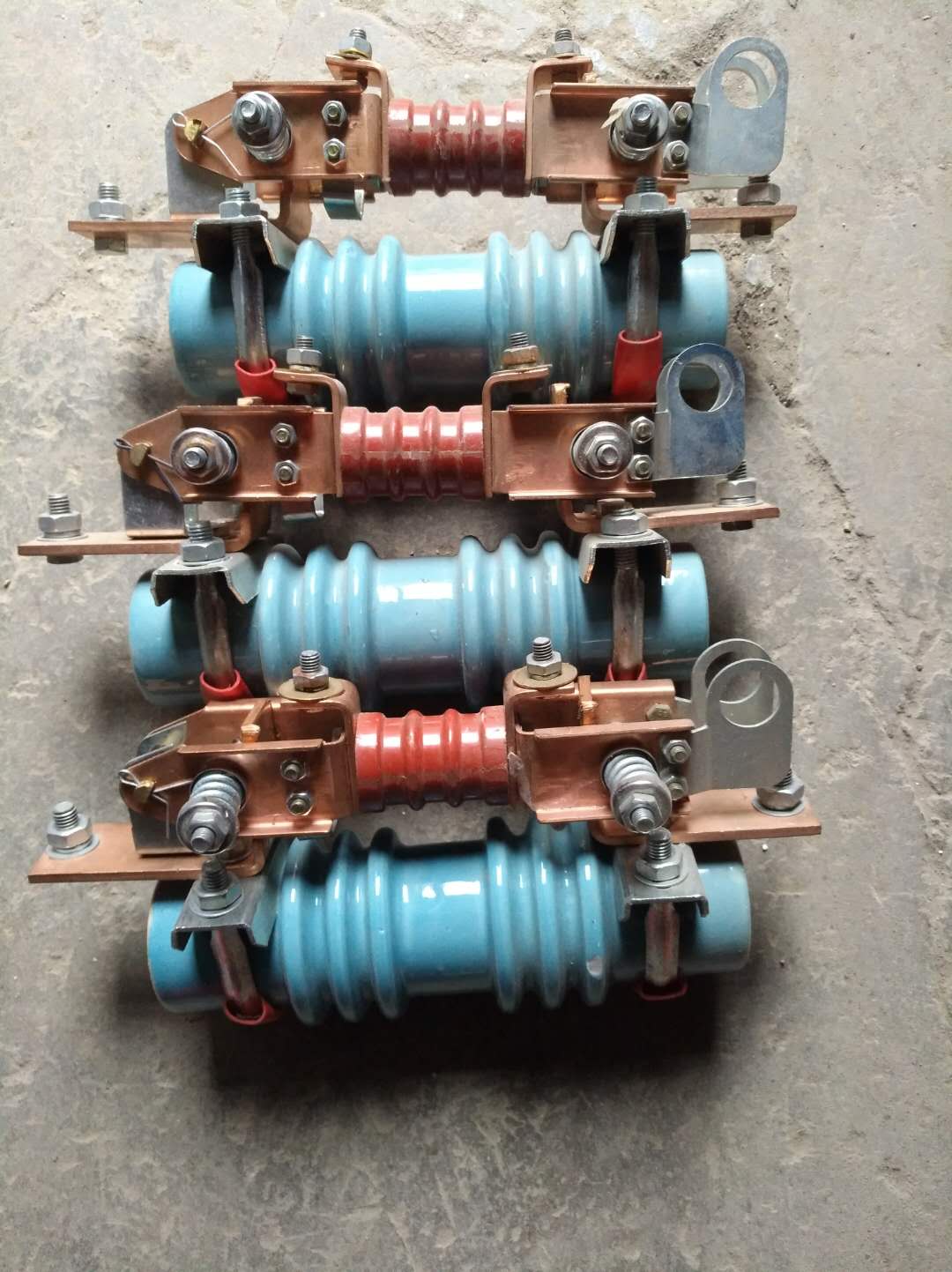 甘肅優(yōu)質(zhì)低壓隔離開關(guān)廠家供應(yīng)@甘肅優(yōu)質(zhì)低壓隔離開關(guān)廠家報(bào)價(jià)