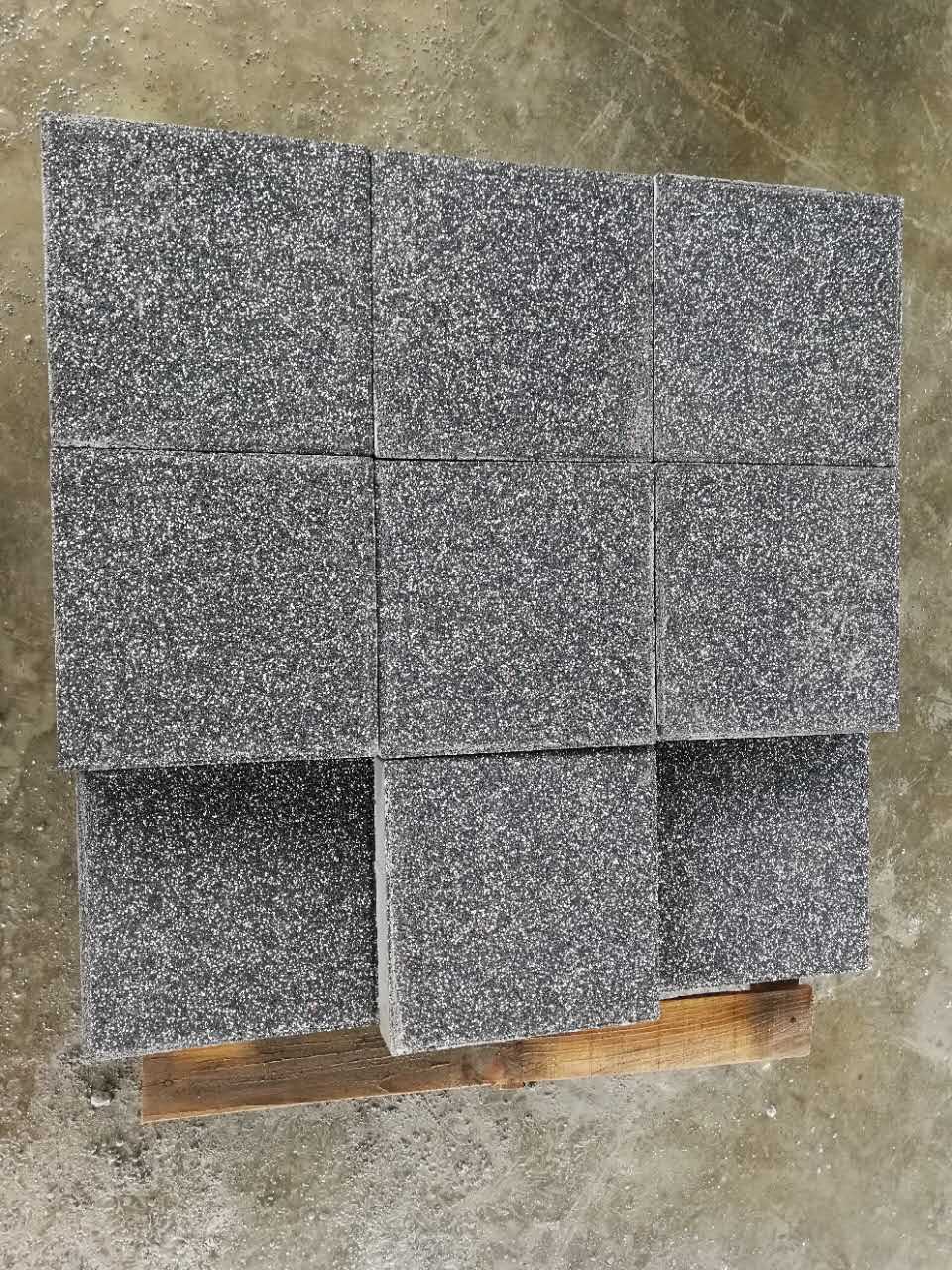 南寧生態(tài)透水磚南寧海綿磚透水磚 砂基透水磚 南寧海綿城市透水磚