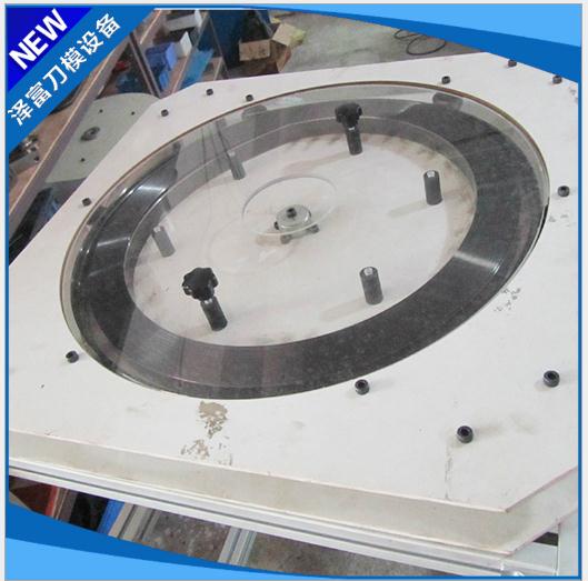 深圳廠家零售自動(dòng)彎刀機(jī) 日本全自動(dòng)刀模設(shè)備