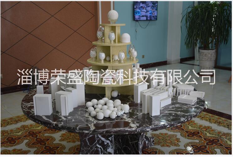 供應(yīng)陶瓷研磨球 氧化鋁球 陶瓷球 研磨球 高鋁球 剛玉球