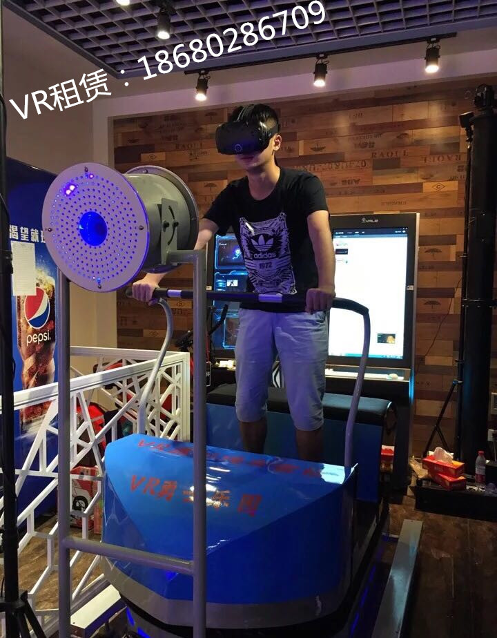 廣州VR租賃|VR滑雪|雪山吊橋出租實(shí)現(xiàn)你南方盡情的玩雪的夢(mèng)