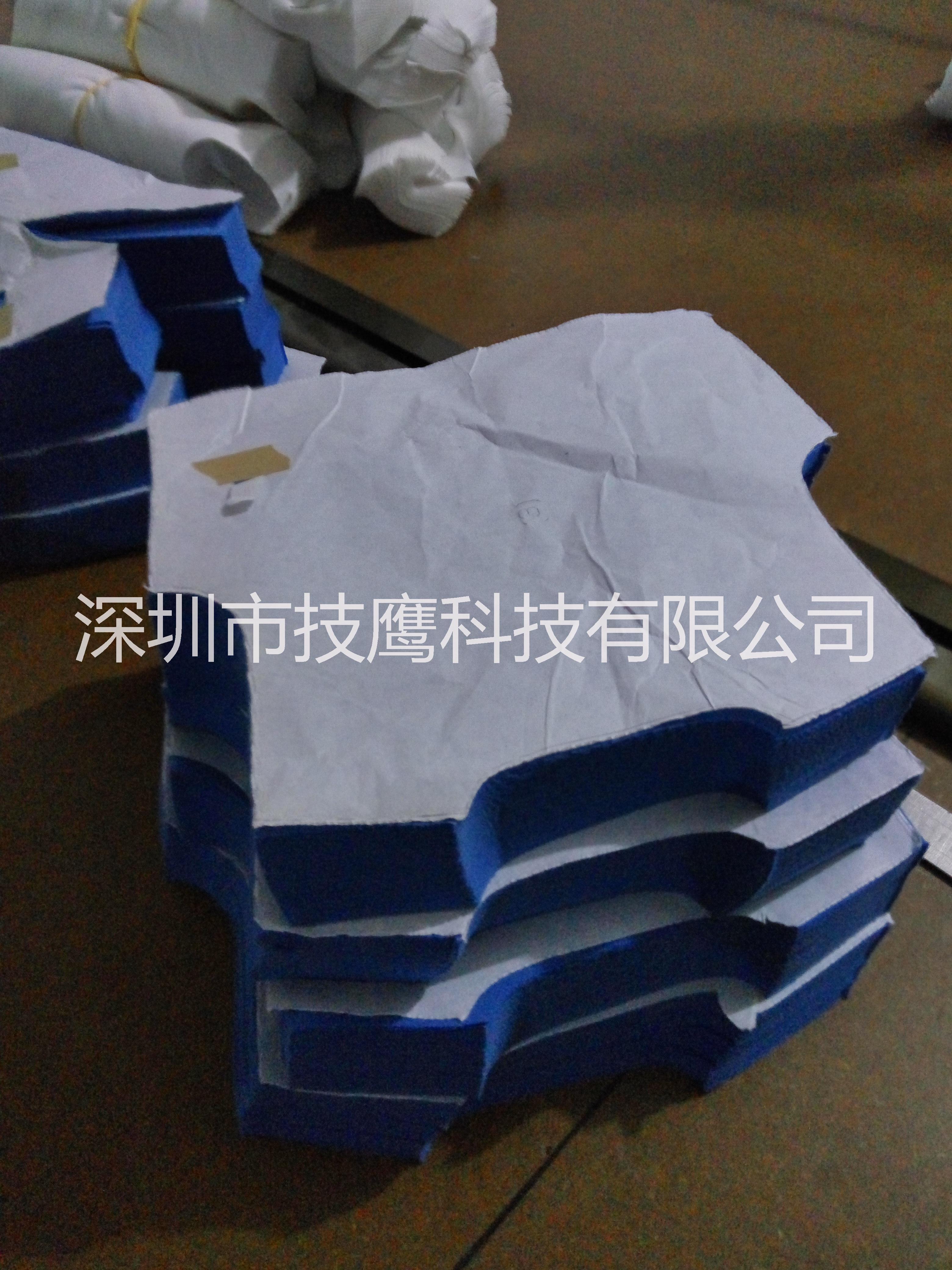 深圳數(shù)控裁布機(jī)  自動裁切機(jī)