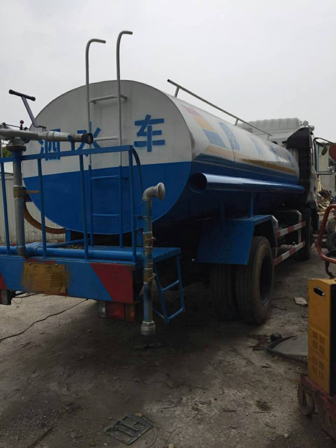 灑水車(chē)報(bào)廢、廣州灑水車(chē)報(bào)廢回收、廣州灑水車(chē)報(bào)廢回收價(jià)格、灑水車(chē)報(bào)廢回收