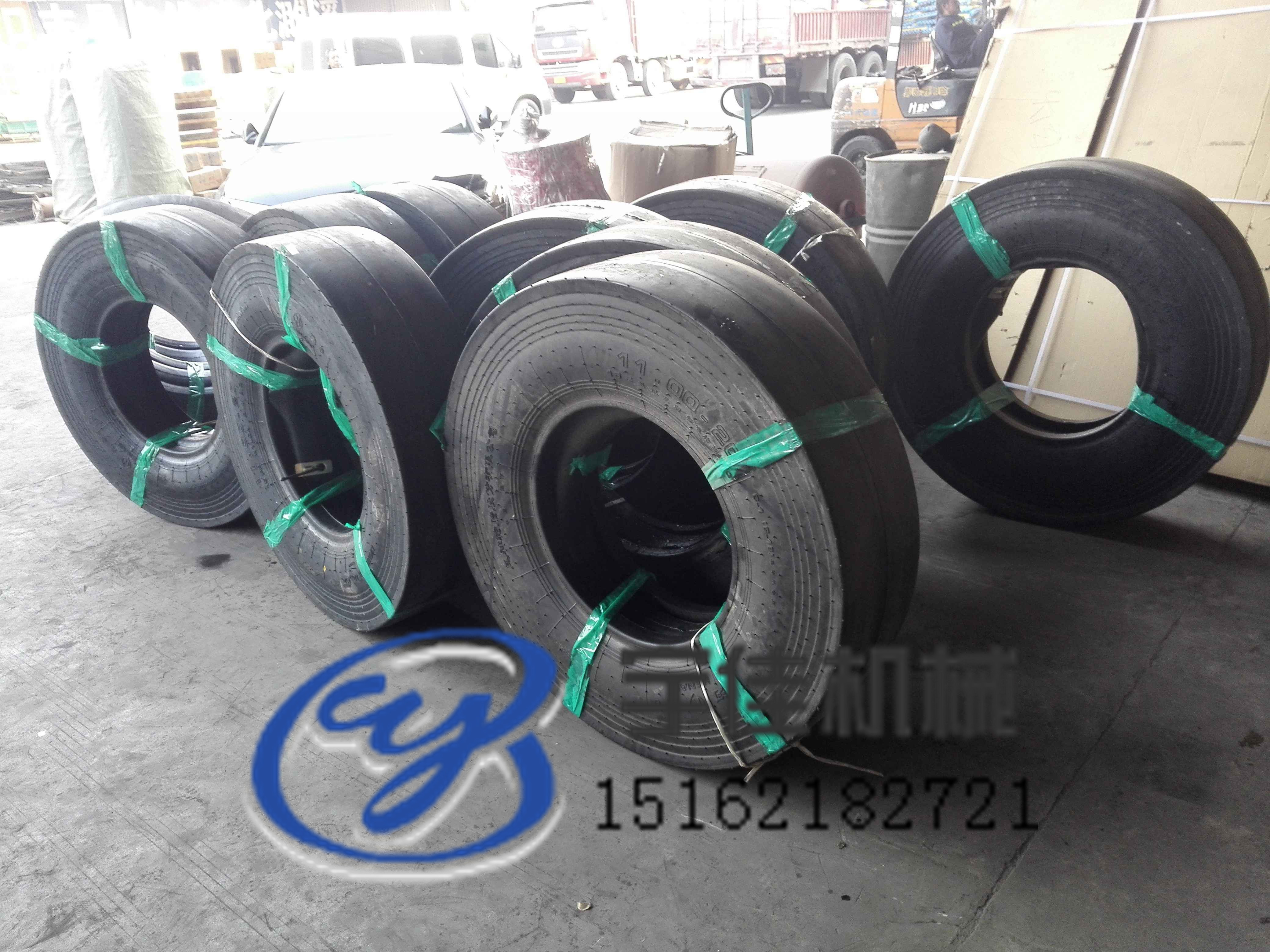 徐工壓路機配件 徐工振動壓路機配件 徐工壓路機配件油缸 徐工壓路機配件批發(fā) 供應(yīng)徐工壓路機配件 徐工壓路機配件銷售