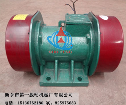 廠家直銷國(guó)風(fēng)牌JZO振動(dòng)電機(jī)—微型JZO振動(dòng)電機(jī)—河南新鄉(xiāng)高頻振動(dòng)電機(jī)專業(yè)生產(chǎn)廠