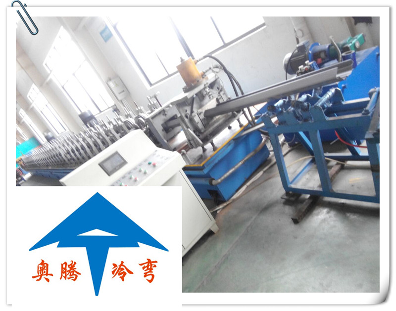 供應(yīng)防盜門成型設(shè)備 防盜門扇防盜門面成型機(jī)械