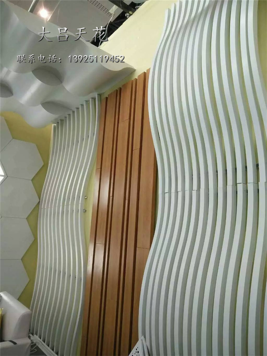 弧形鋁方通 弧形鋁方通工藝 弧形鋁方通哪里購買的詳細(xì)描述