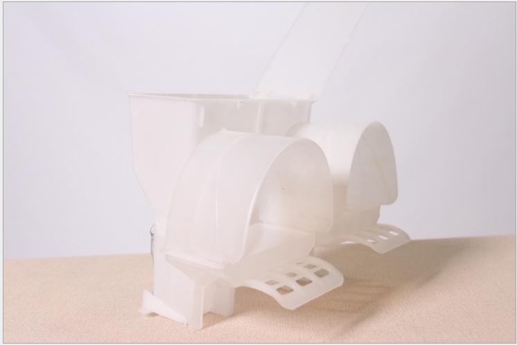 廠家直銷鴿籠，雞籠，兔籠養(yǎng)殖設(shè)備 廣州大量供應(yīng)鴿籠雞籠  白云直鴿用彈簧雙自動料槽