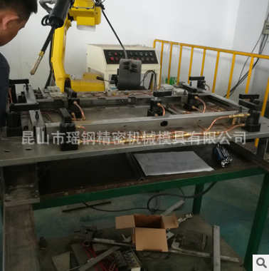 昆山焊接機(jī)器人直銷(xiāo) 昆山焊接機(jī)器人廠家 昆山焊接機(jī)器人價(jià)格 昆山焊接機(jī)器人批發(fā) 昆山焊接機(jī)器人供應(yīng)