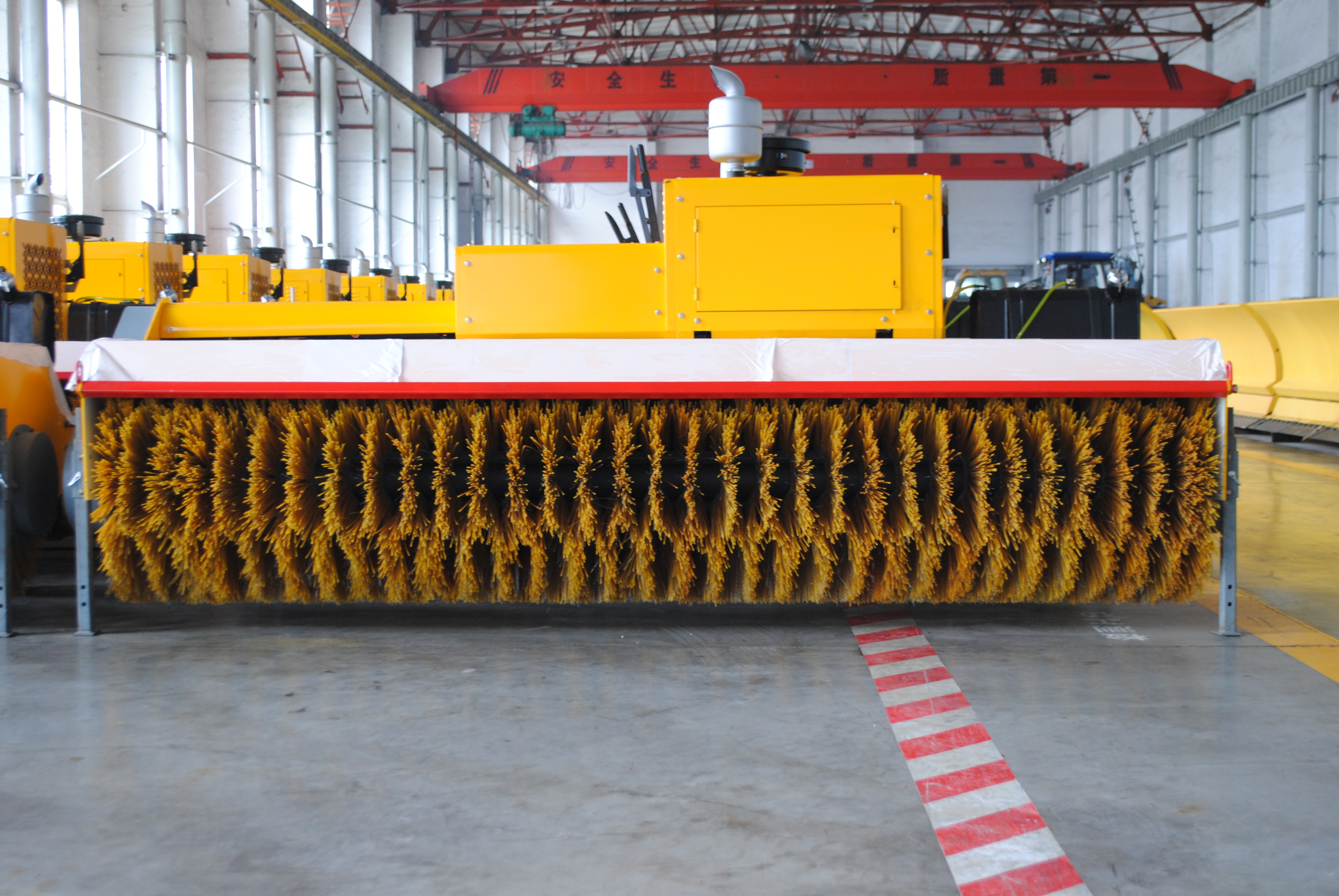 自帶動(dòng)力清雪滾刷、自帶動(dòng)力清雪滾刷廠家、自帶動(dòng)力清雪滾刷價(jià)格、自帶動(dòng)力清雪滾刷采購(gòu)