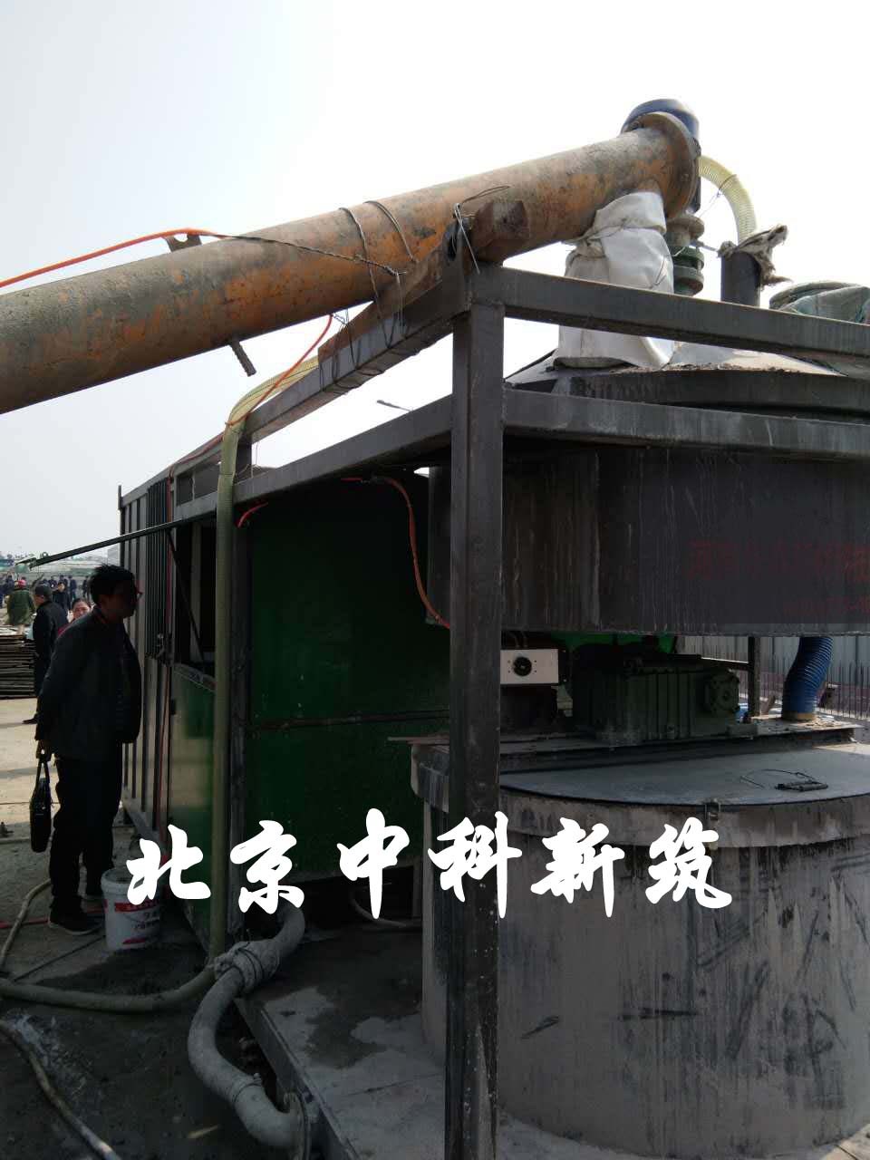 泡沫混凝土（發(fā)泡混凝土）路基回填填充設(shè)備租賃合作出租