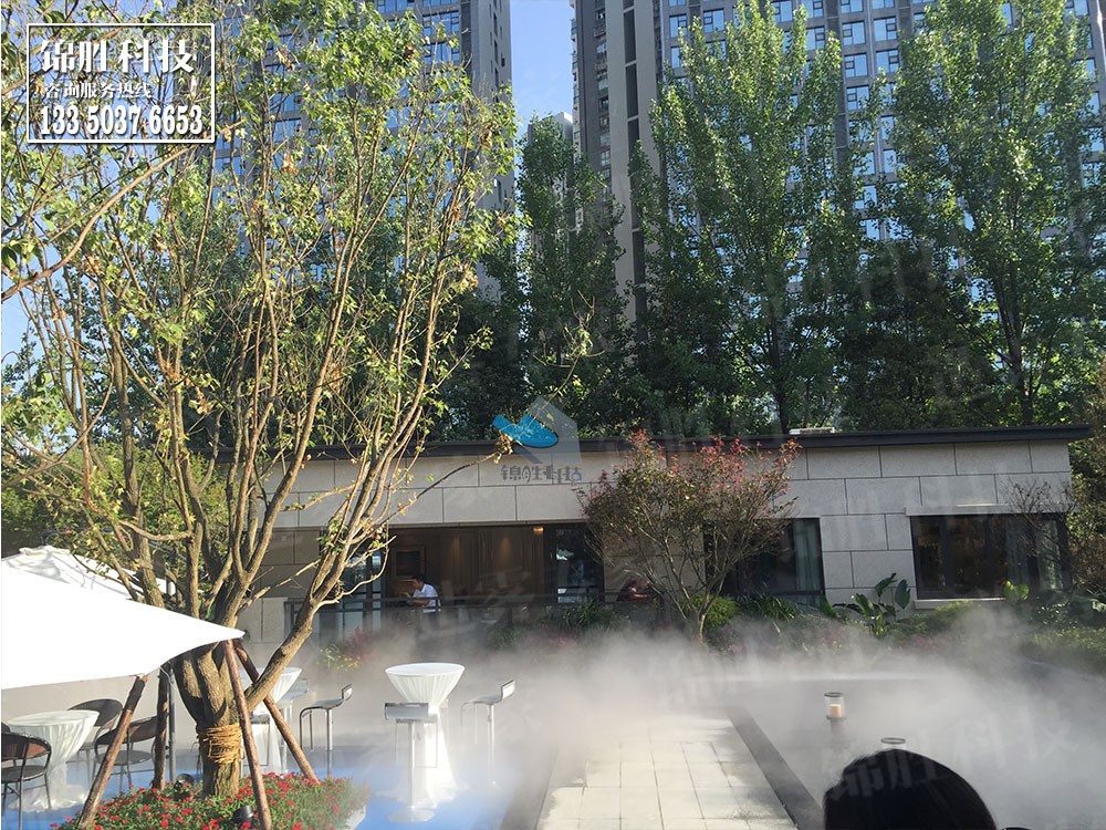 重慶清水噴霧設(shè)備，專業(yè)人造霧制造商，霧森系統(tǒng)優(yōu)質(zhì)免費設(shè)計方案  清水噴霧設(shè)備，專業(yè)人造霧霧森