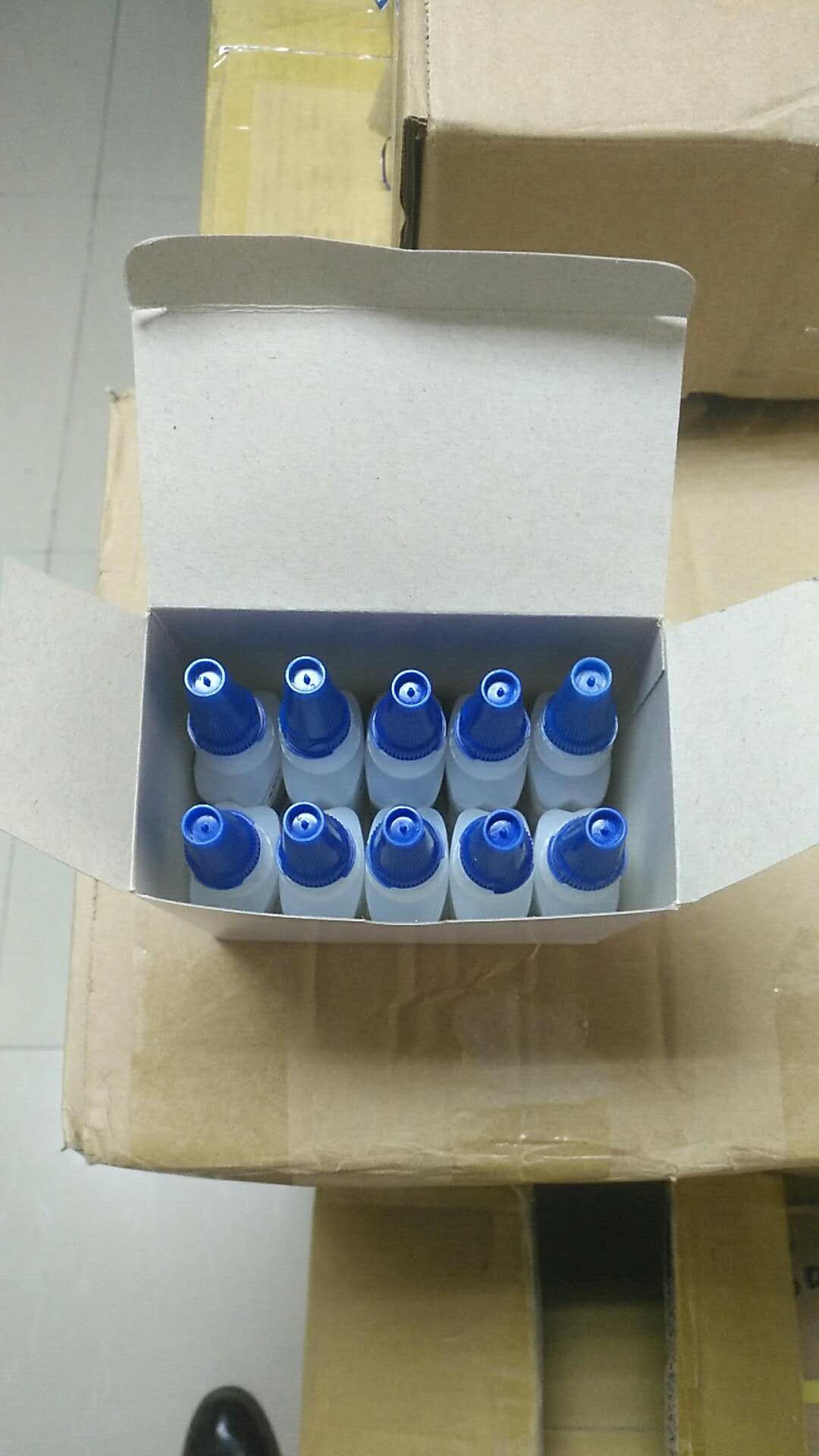 FL405不發(fā)白的瞬干膠快干膠