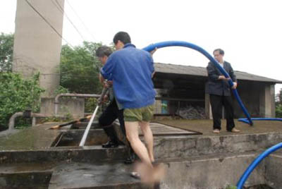 佛山高明區(qū)水池.水箱上門清洗公司蓄水池水塔清洗規(guī)范清洗消毒安全放心