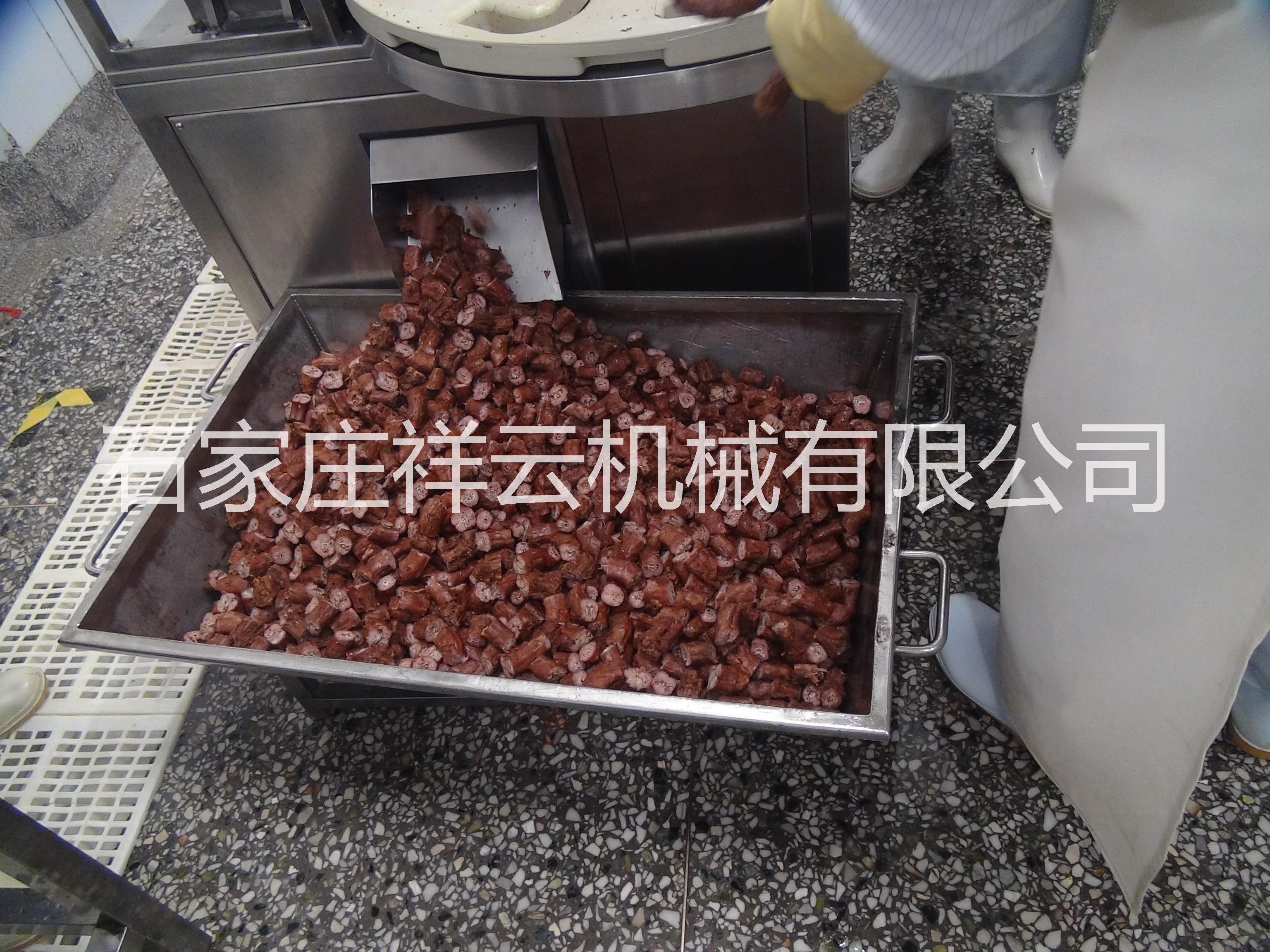 祥云新款數(shù)控鴨脖切斷機(jī)雞脖切斷機(jī) 祥云新款數(shù)控鴨脖切斷機(jī)雞脖切斷機(jī)