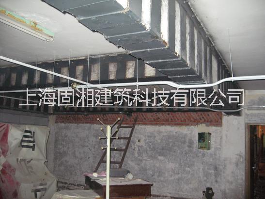 粘鋼膠水 固湘粘鋼膠廠家 粘鋼膠價(jià)格 鋼板加固環(huán)氧樹(shù)脂膠粘劑