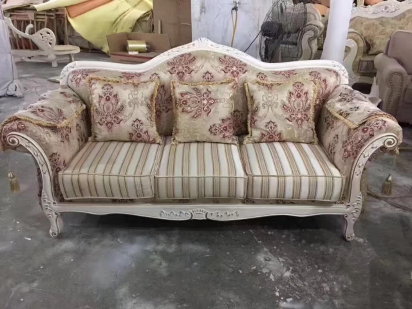 龍華 龍華沙發(fā)翻新?lián)Q布