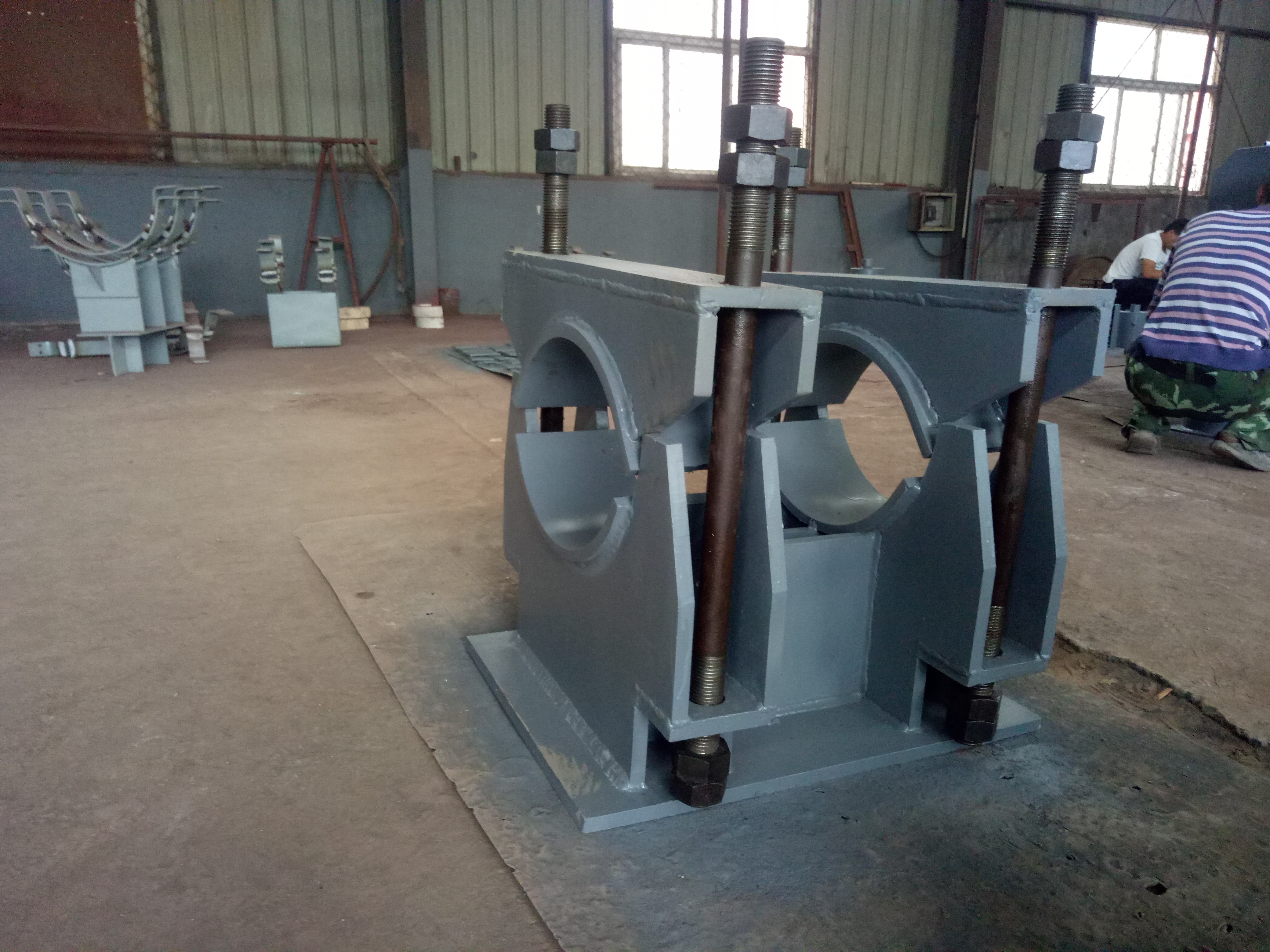 海潤(rùn)管道支吊架