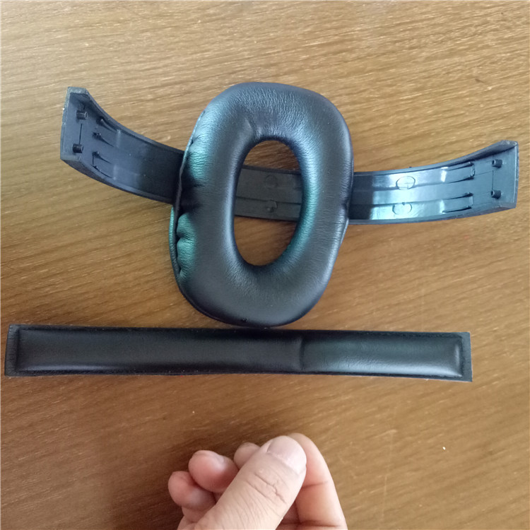 供應(yīng)航空耳機(jī)頭戴PU皮耳套生產(chǎn)廠家/熱壓海綿頭條報價/價格