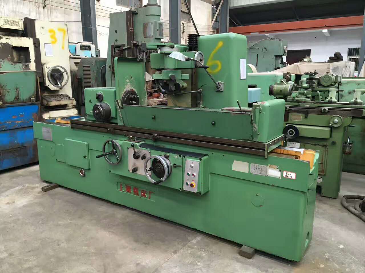 轉(zhuǎn)讓花鍵軸磨床M8612A上海機(jī)床廠98年