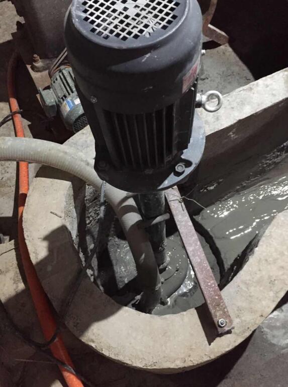 立式渣漿泵 可加長液下清淤泵 養(yǎng)殖場立式泥沙泵