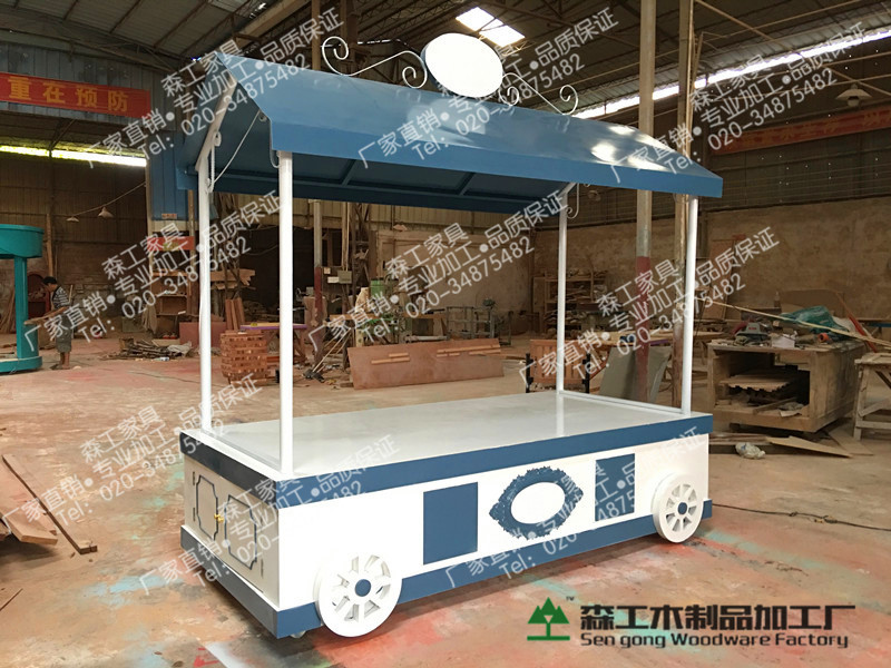 廣州實(shí)木首批貨車售賣亭小木屋