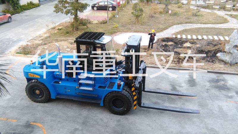 25噸叉車廠家|國(guó)內(nèi)什么品牌25噸比較好用*