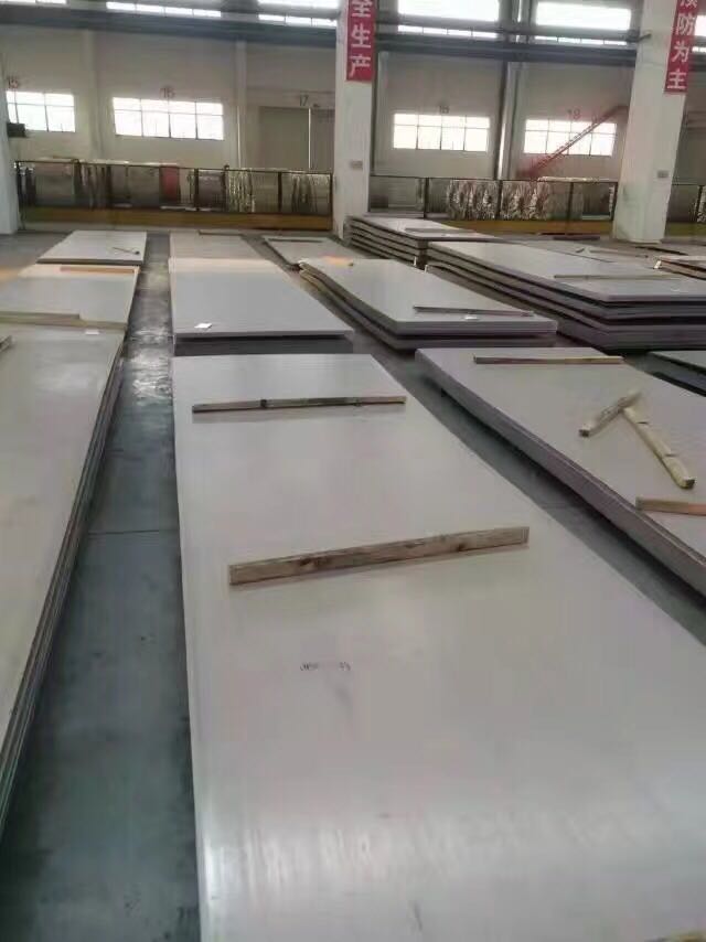 云南304系列不銹鋼卷材廠家 批發(fā)304系列不銹鋼卷材，304系列不銹鋼卷材批發(fā)，304系列不銹鋼卷材報(bào)價(jià)