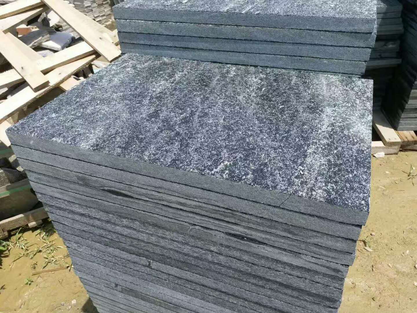 綠石英火燒板 河北邢臺(tái)石英板火燒板廠家 直銷 批發(fā)價(jià)格 哪家好 火燒板石材廠家