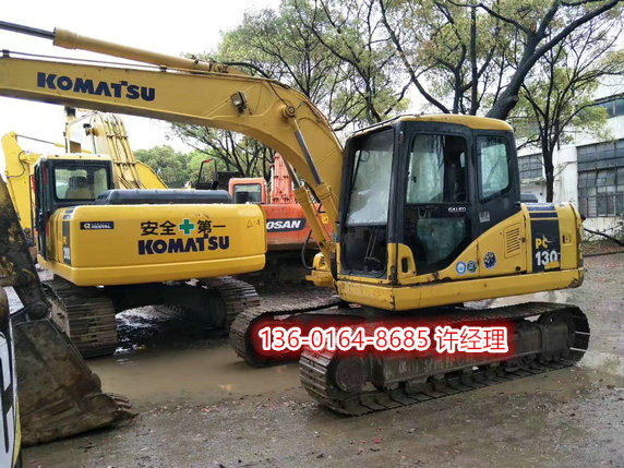 原版二手小松PC130-7挖掘機(jī)可分期