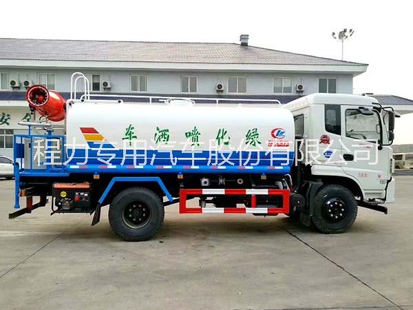 湖北風(fēng)送式多功能除塵霧炮車廠家 隨州大噸位霧炮車生產(chǎn)廠家報(bào)價(jià) 30米除塵霧炮車供貨商