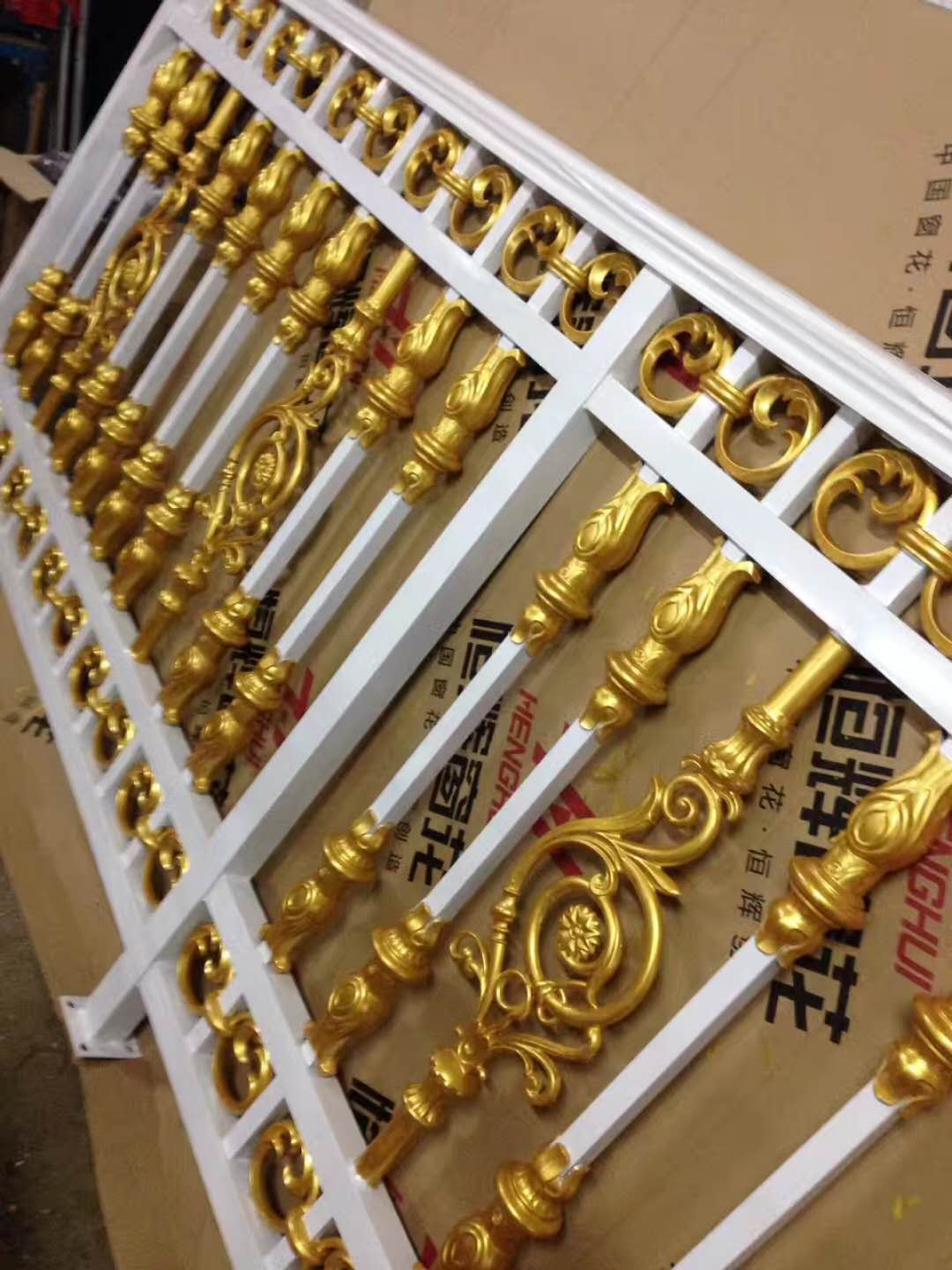 屏風窗花隔斷報價，屏風窗花，窗花客廳隔斷，屏風窗花價格 屏風窗花隔斷