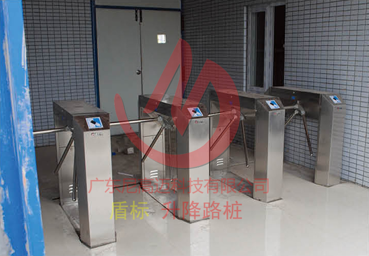 橋式三輥閘 工地出入口人員登記管理通道閘機 刷卡門禁聯(lián)網(wǎng)記錄