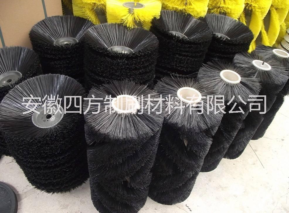 道理清掃刷  方塊刷 鋼絲刷 掃路刷  本廠可承接一切工業(yè)毛刷定制