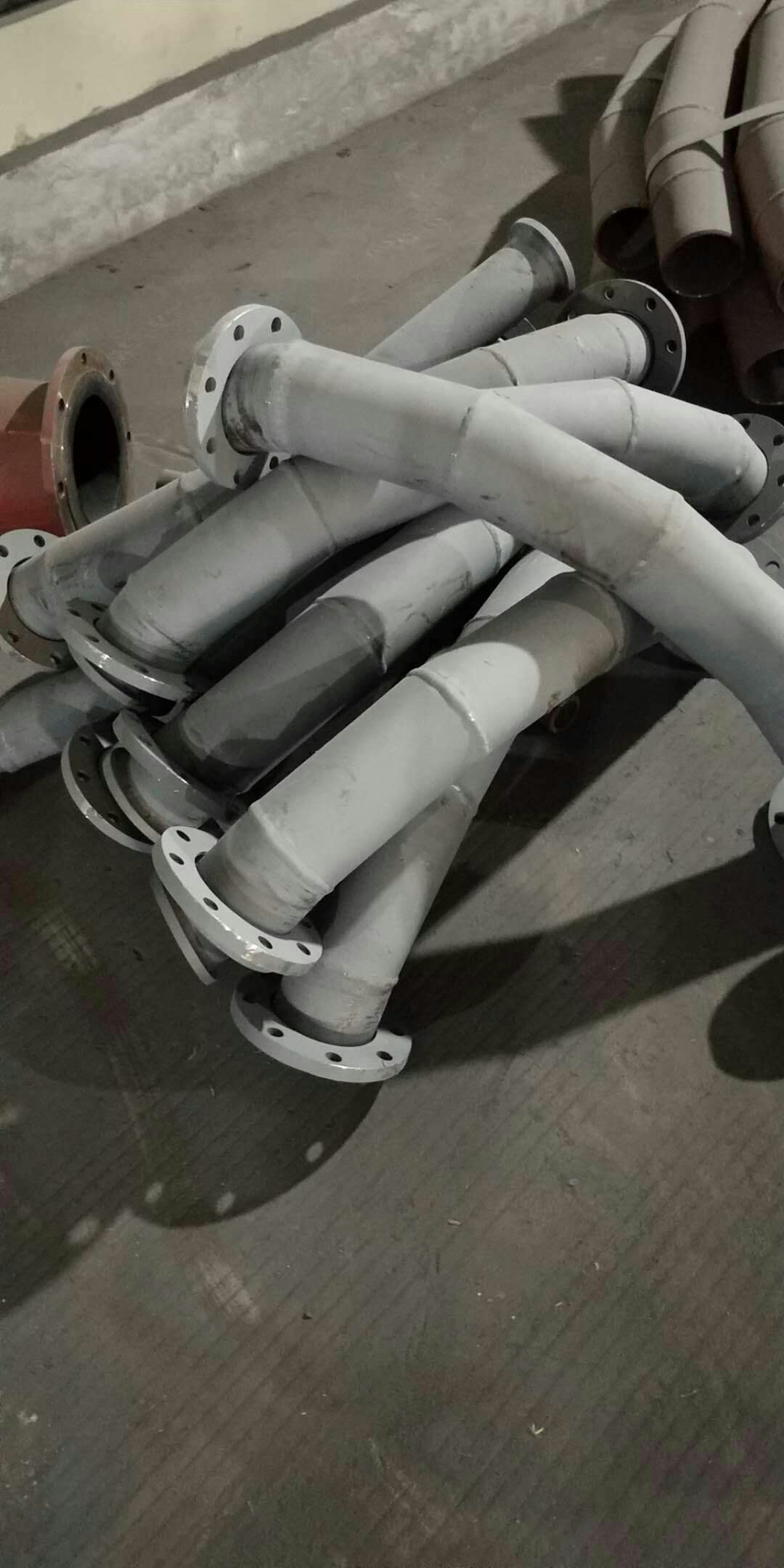 河北石家莊市陶瓷耐磨管，彎頭國家863科技基地
