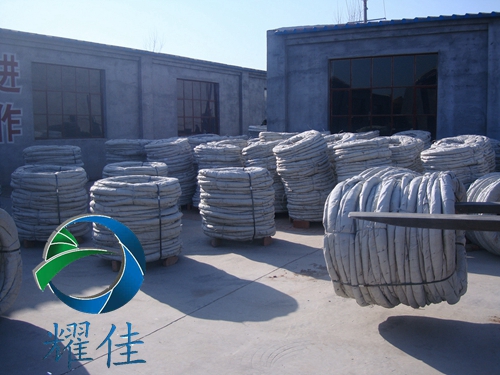 加密支架 普遍用在支撐刺絲滾籠，普通刺繩-耀佳絲網(wǎng)