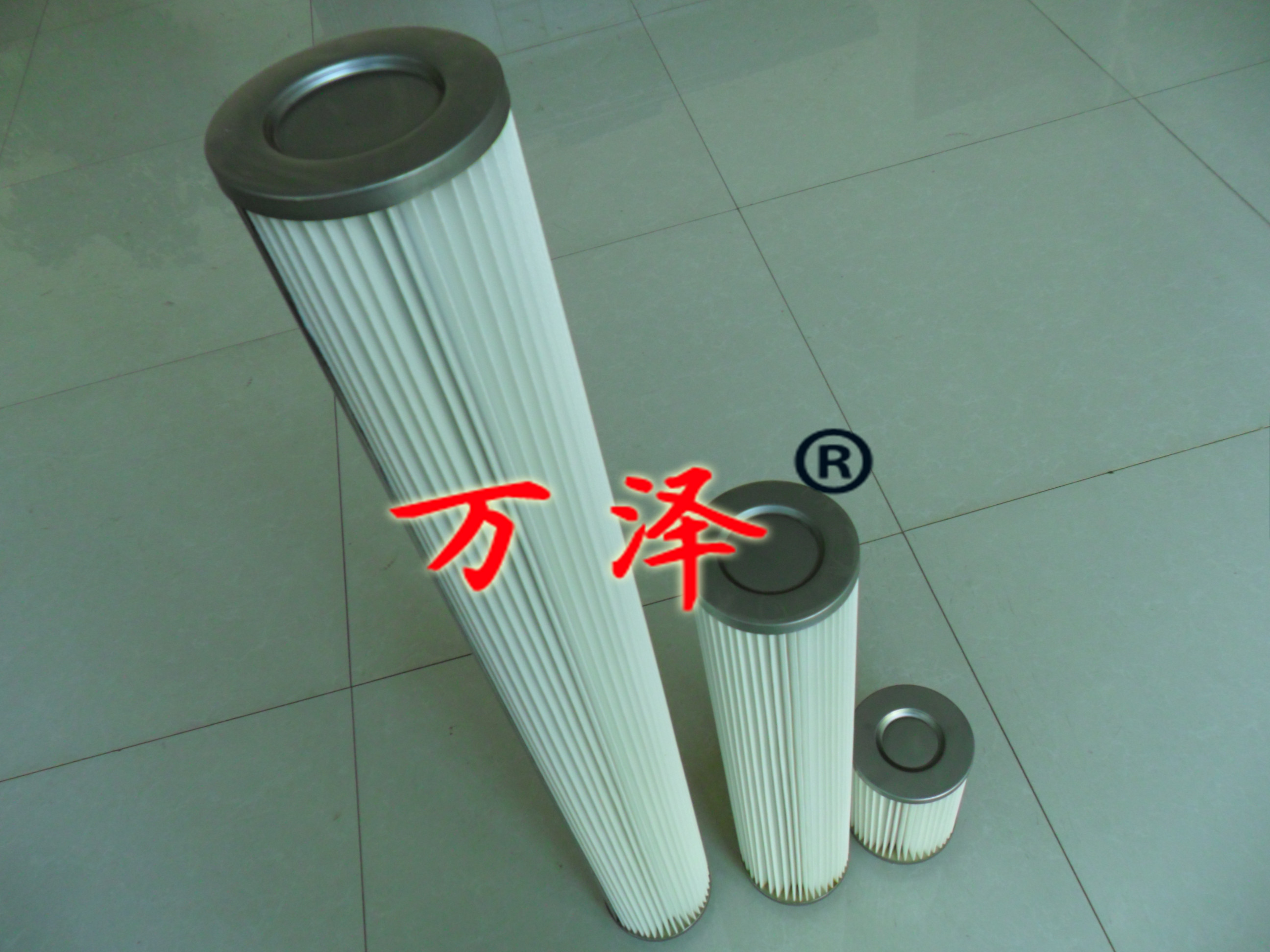 供應(yīng)電廠用2米高除塵濾芯現(xiàn)貨