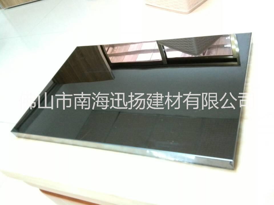 佛山不銹鋼蜂窩板廠家，佛山鏡面不銹鋼蜂窩板廠家直銷，佛山不銹鋼蜂窩板報(bào)價(jià)，佛山不銹鋼蜂窩板生產(chǎn)廠家