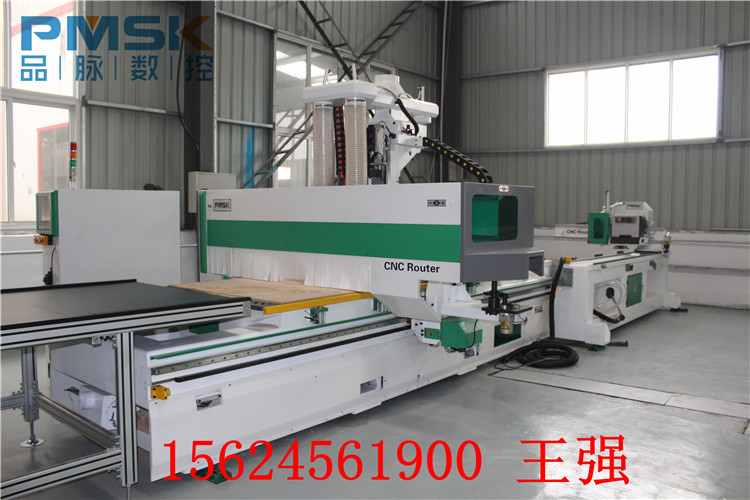 板式家具全自動(dòng)貼標(biāo)生產(chǎn)線 自動(dòng)打標(biāo)生產(chǎn)線