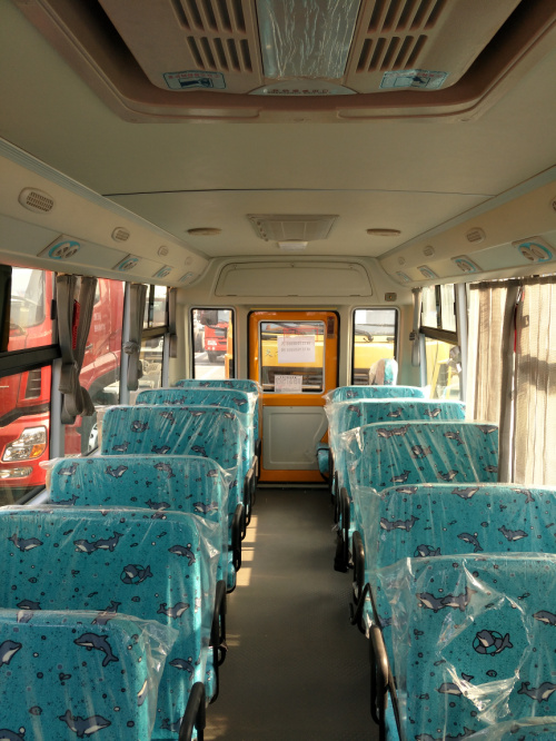 一汽華策31座幼兒園*校車 31座幼兒*校廠家直銷